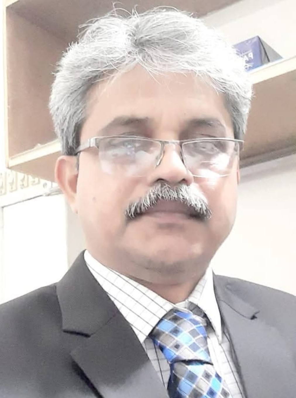 Head Image...